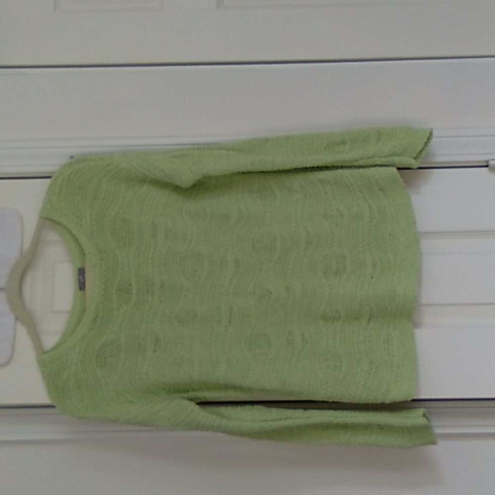 LABOR DAY SALE! EACH ITEM IS $8.00!   JJILL Pullover Sweater